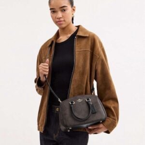 Coach Willow Tote Bag in Polished Pebble Leather – Elegant Everyday Carryall