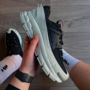 Nike Zoom Vomero 5 – Premium Performance Running Shoes